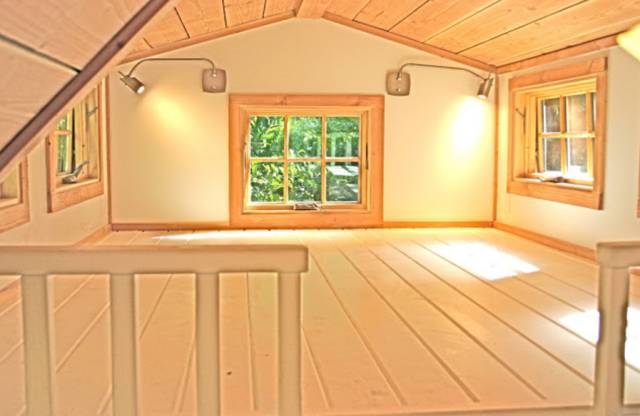 他當初買下這棟5.6坪的小屋被嫌棄　直到交屋那天「開門走進去」被驚艷到說不出話