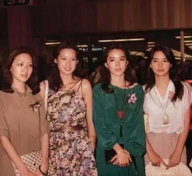 為生子做19次試管！ 67歲影后「遭富商背叛」患癌離婚　80歲老母親「九步一拜祈福」令人鼻酸
