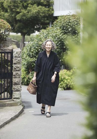 當了44年家庭主婦！5點就起床「從早忙到晚」仍樂在其中　「打理一家9口不是問題」做家事做出興趣