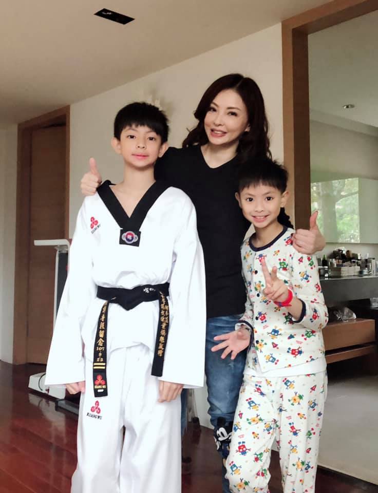 檢查報告難看！何如芸被警告「下半生靠吃藥控制」　她掉淚問天「已經像難民」：為什麼是我