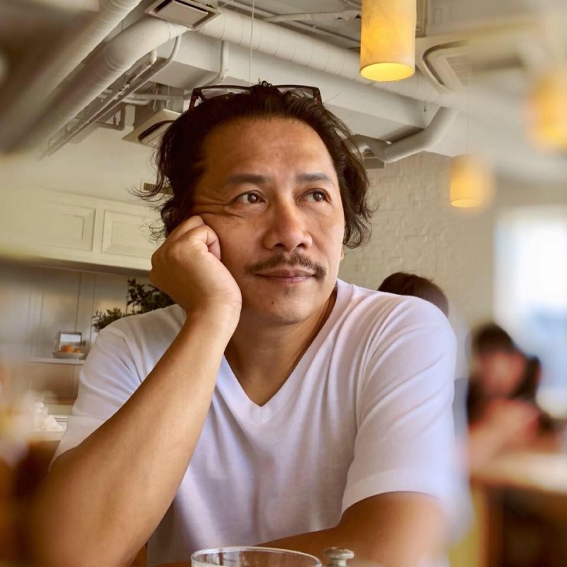 被笑沒出息！許傑輝「跑回餐廳端盤子」被譏：當明星好落魄　他把挫折當養分：我不是最耀眼，但可以是最努力