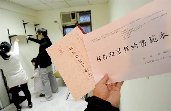 看錯人了！可愛女租客欠租「房東一開門傻眼」　走進浴室更扯「曬前後對比」崩潰：夢幻套房變垃圾屋