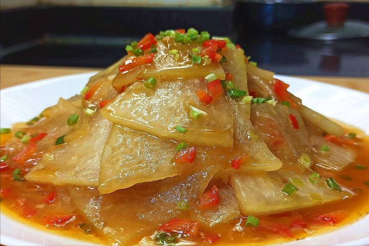 冬瓜是「腎衰竭」的加速器？女生常吃冬瓜「腎功能異常」　醫生：若想腎臟健康「這3物要少吃」　