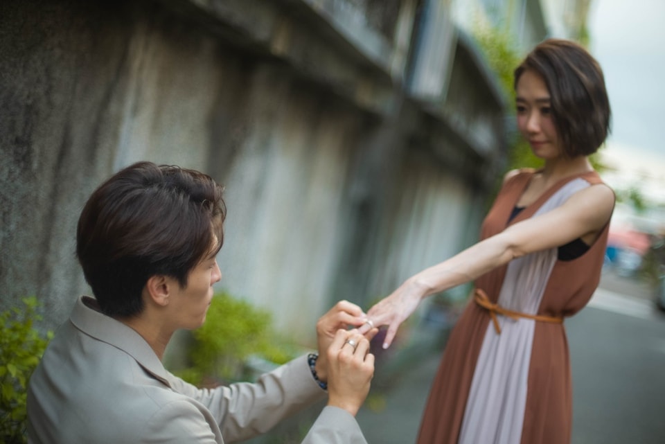 新婚不到1年！43歲八點檔女星「遭女友討728萬分手費」　本人證實「女女戀9年慘被威脅」老公也發聲了