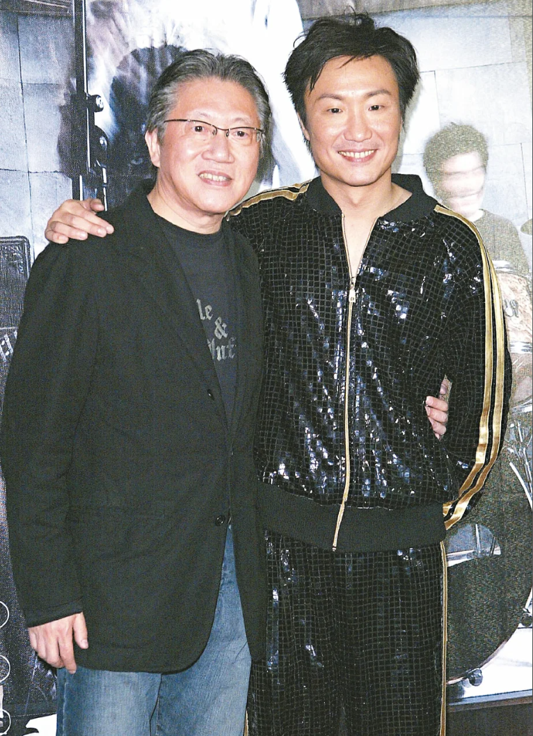 斷開14年婚姻！53歲歌王爆「妻主動休夫」手續辦好了　父不忍全說了：「不要拖我下水」