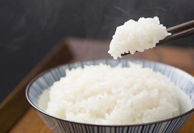 便宜又健康！「做米飯時加點它」保護心血管、免疫力大增　50歲後該多吃